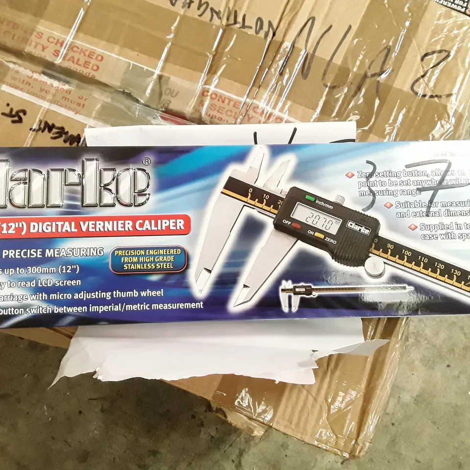 BOXED CLARKE 300MM DIGITAL VERNIER CALIPER 
