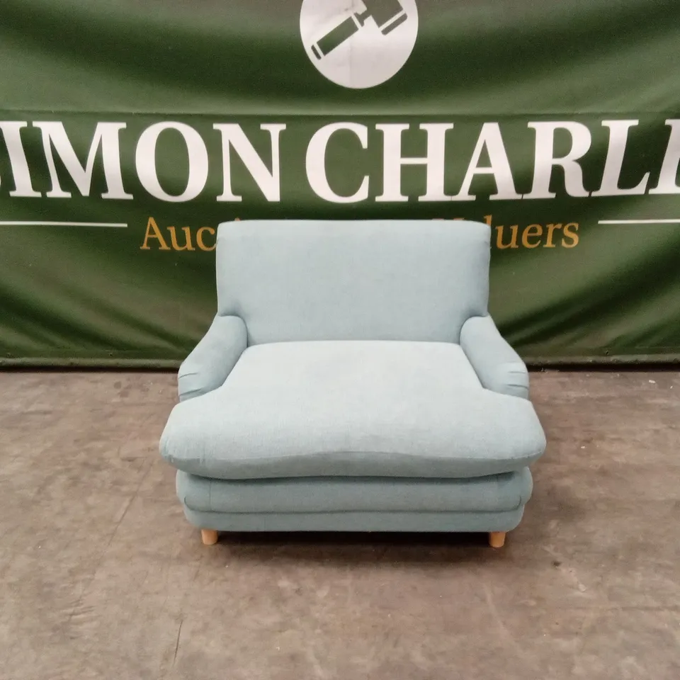 LPD HOME PLUMPTON CHAIR, DUCK EGG BLUE WEAVE