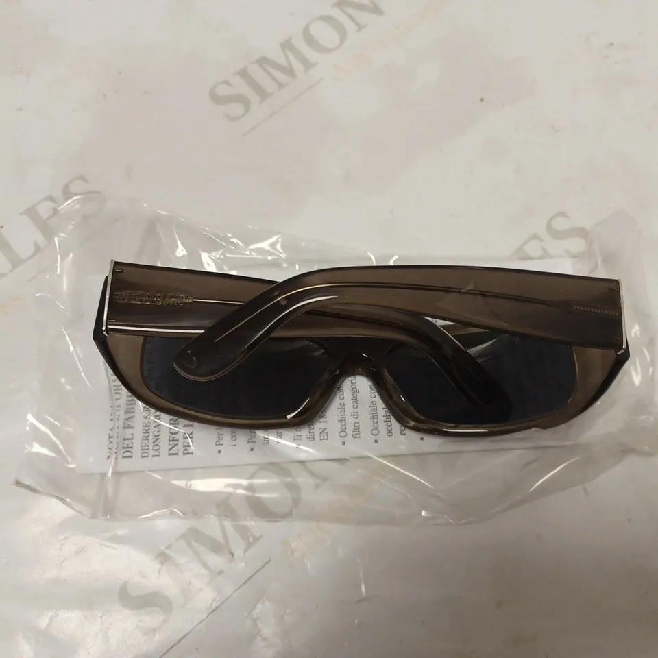 APPROXIMATELY 10 DIERRE POLICE SUNGLASSES - 51365M/0705