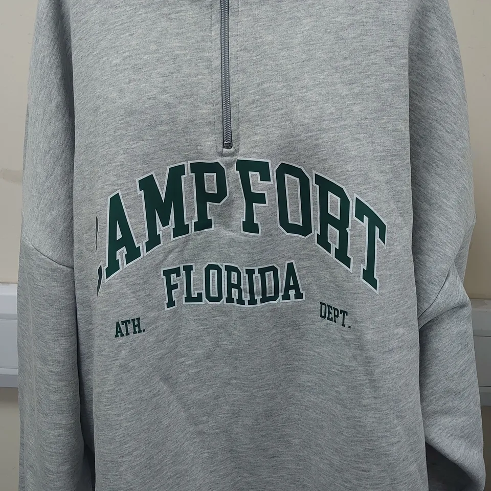 BOOHOO PLUS FLORIDA VARSITY HALF ZIP IN GREY - 24