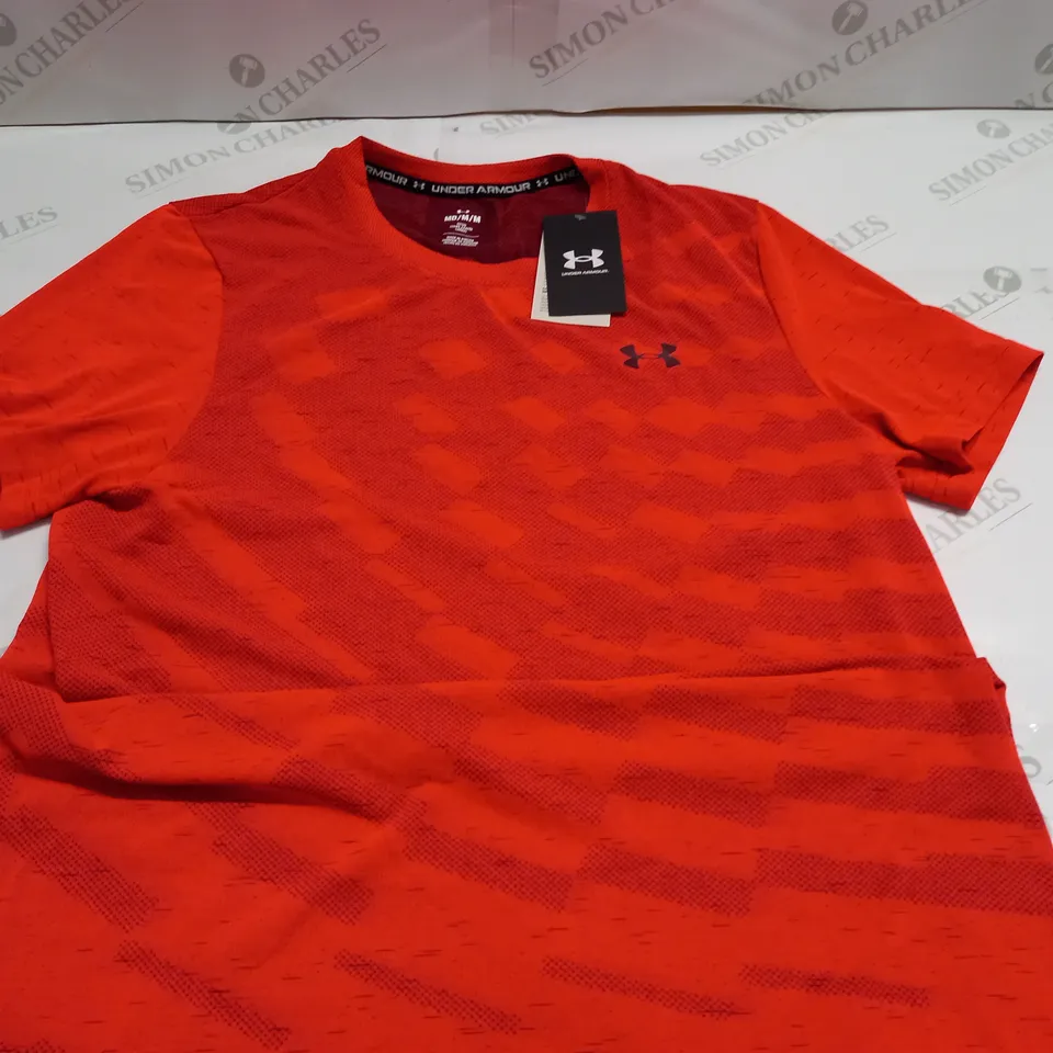 UNDER ARMOUR RED T-SHIRT - MD