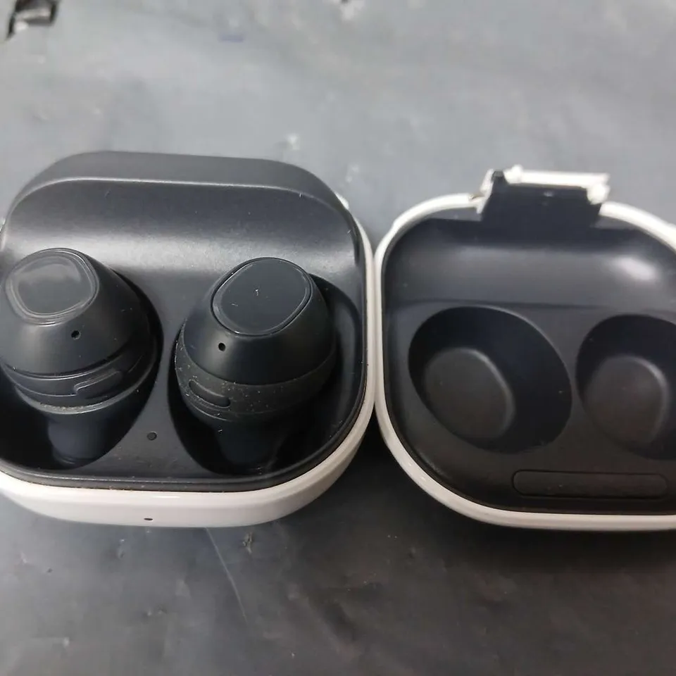 SAMSUNG GALAXY BUDS FE TRUE WIRELESS EARBUDS (SM-R400N)