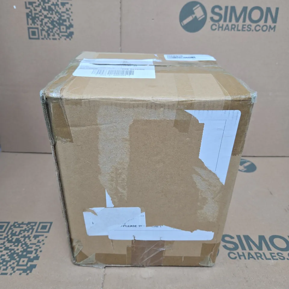 PRE LIT INDOOR OUTDOOR CRYSTAL LIGHT