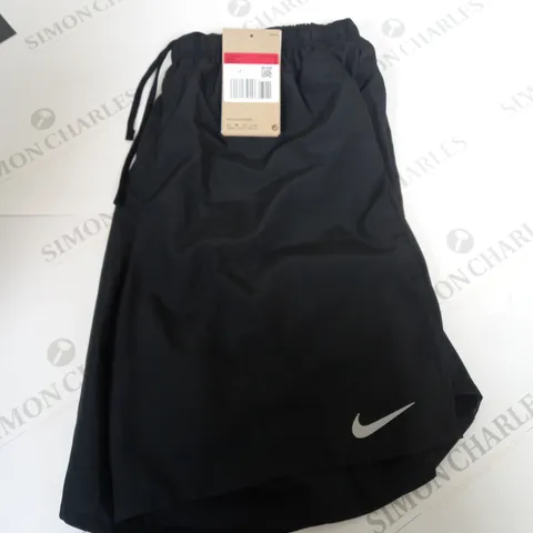 NIKE LOGO RUNNING SHORTS SIZE L