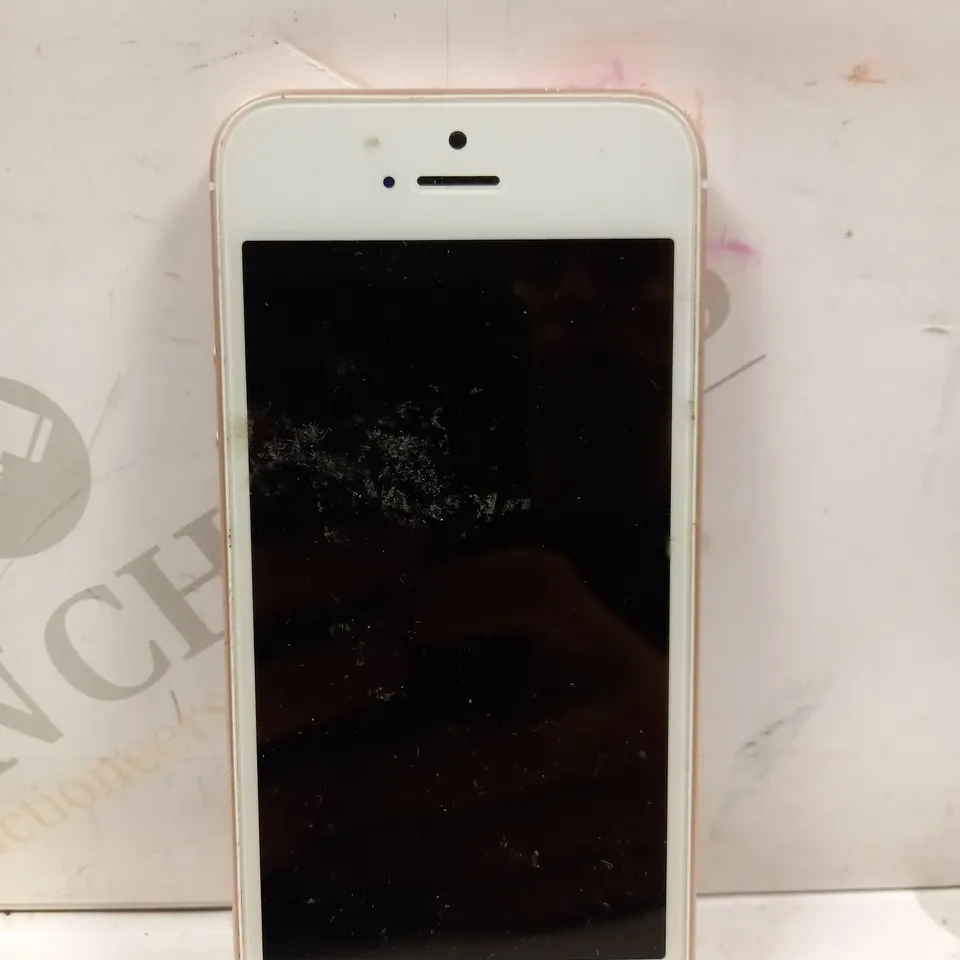 APPLE IPHONE SE SMARTPHONE 