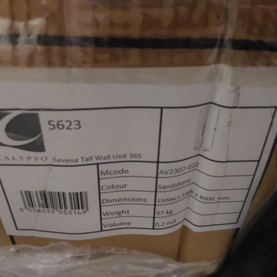 PALLET CONTAINING A LARGE QUANTITY OF BATHROOM FURNITURE PARTS INCLUDING: CALYPSO SAVENA WALL UNITS ECT