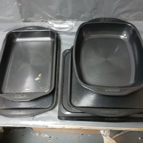 CIRCULON ULTIMUM 5-PIECE BAKEWARE SET