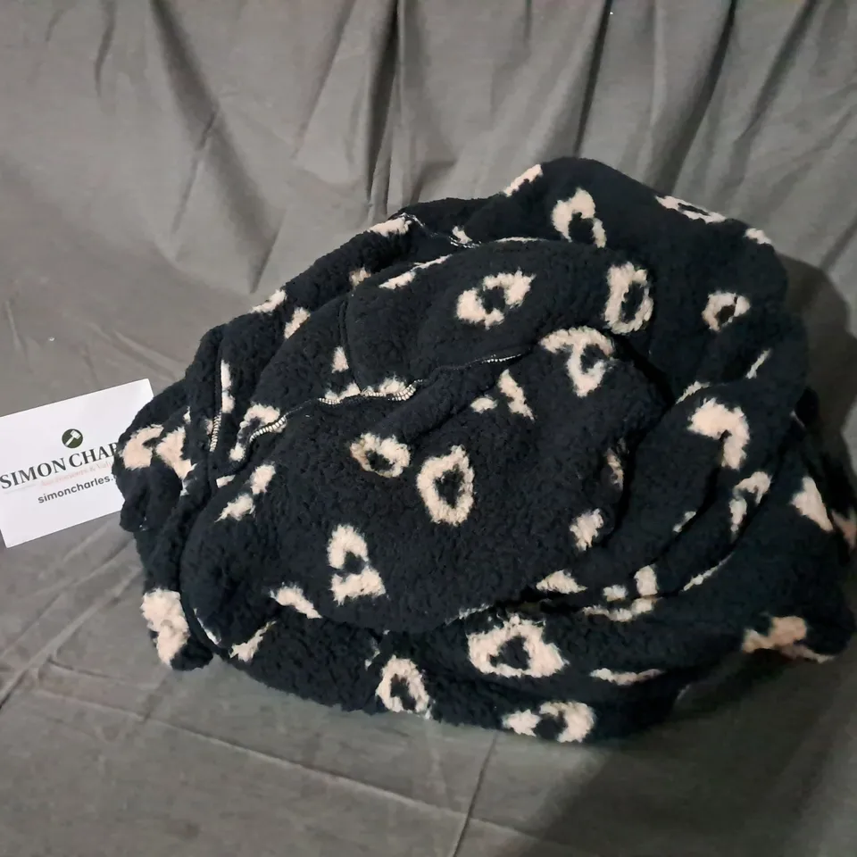 COZEE HOME SHERPA CARDIGAN IN BLACK LEOPARD SIZE L/XL 