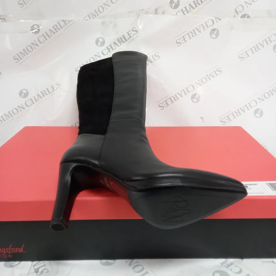 BOXED PAIR OF RUTH LANGSFORD RLLONGBOOTS BLACK LEATHER SIZE 4