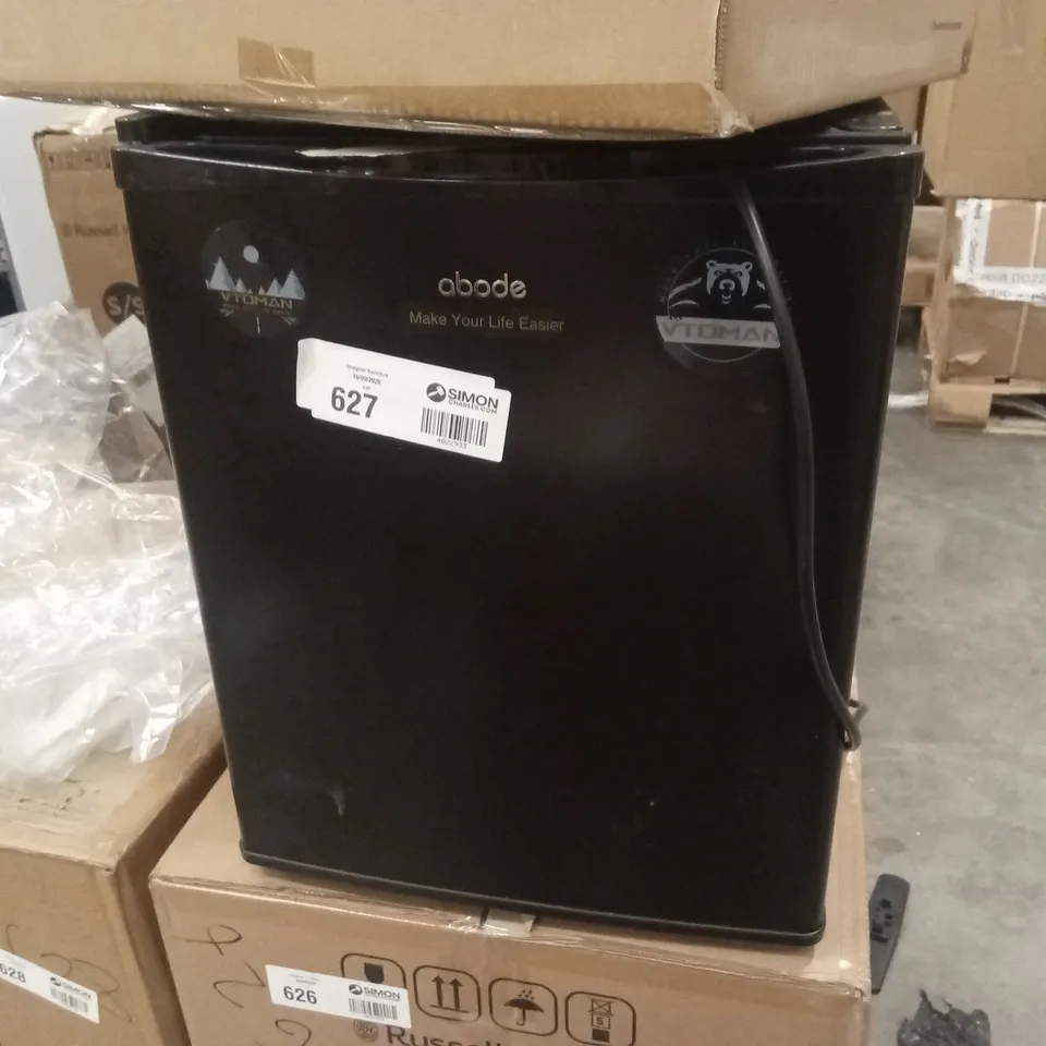ADOBE TABLE TOP FRIDGE 