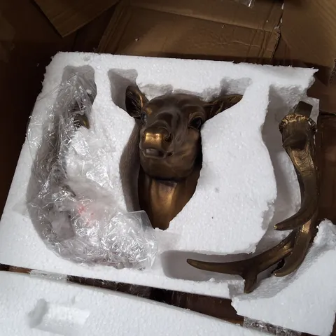 METAL WALL MOUNTED DEER HEAD SCULPTURE