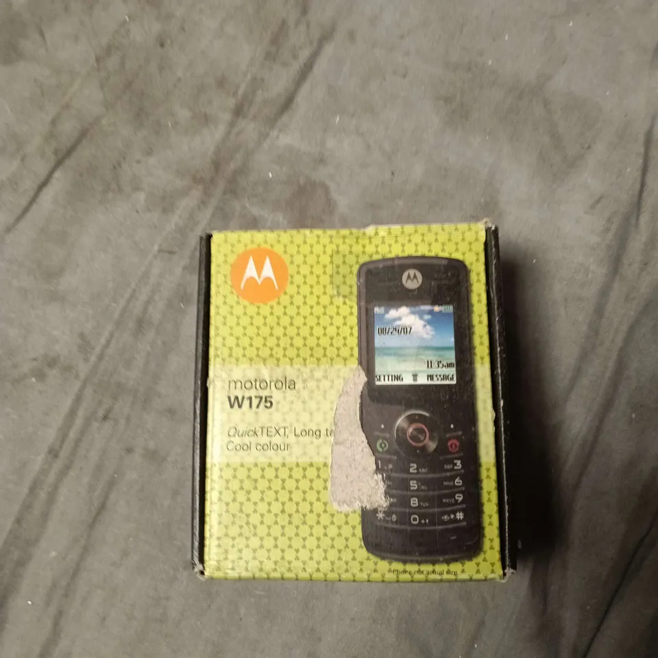 MOTOROLA W175 MOBILE PHONE – BOXED 