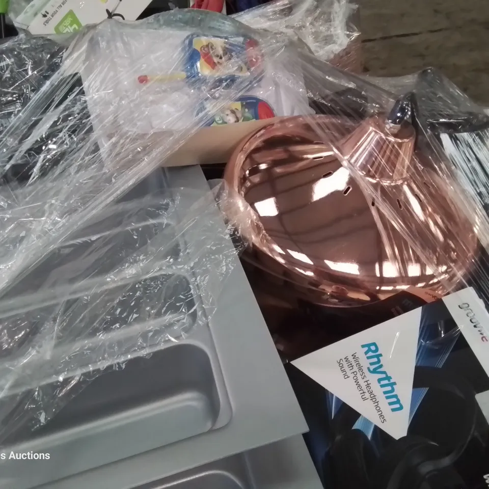 PALLET OF ASSORTED TOYS & GAMES, CHILDREN & ADULT HEADPHONES, BASS CABINET AMPLIFIER, ALARM CLOCK RADIO.