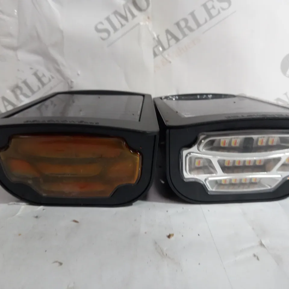 BELL & HOWELL SET OF 4 BIONIC COLOR BURST SOLAR POWERED LIGHTS