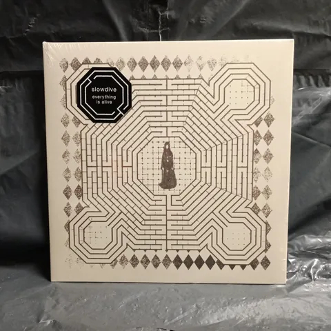 SEALED SLOWDIVE EVERYTHING IS ALIVE VINYL