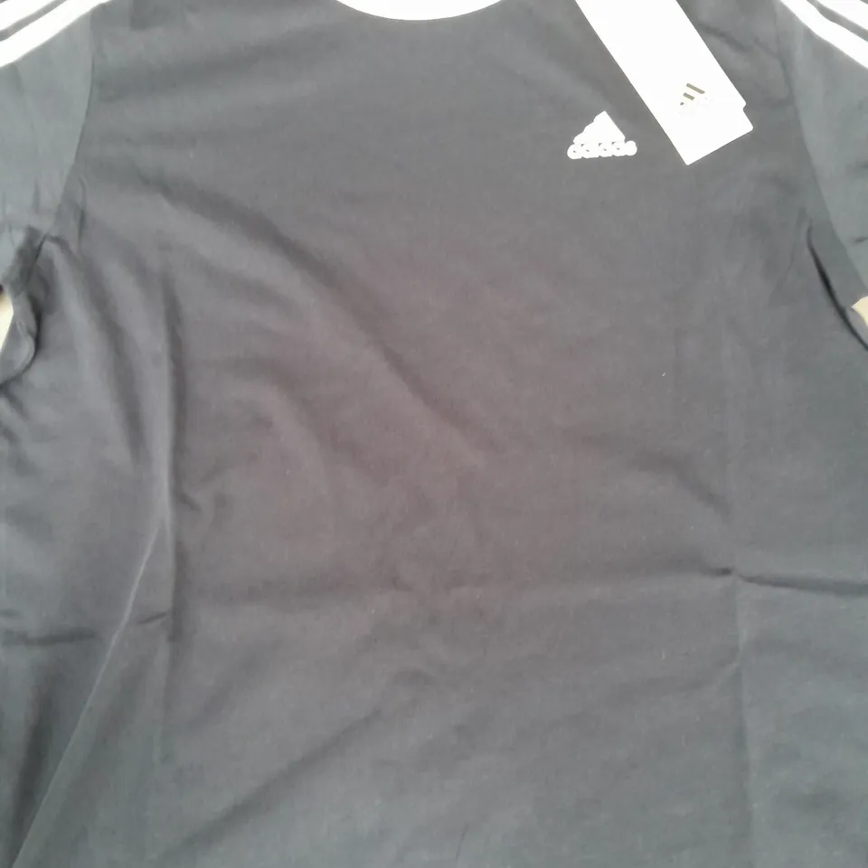 ADIDAS LOOSE FIT T-SHIRT IN NAVY/WHITE SIZE 11-12 YEARS