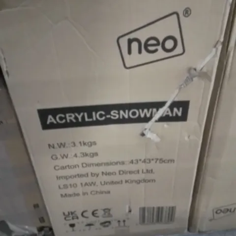 BOXED 70CM ACRYLIC LIGHT UP SNOWMAN