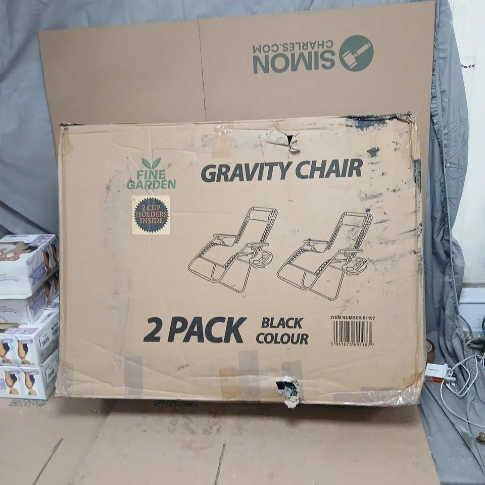 BOXED FINE GARDEN 2PK HEAVY DUTY ZERO GRAVITY CHAIRS WITH CUP HOLDERS - COLLECTION ONLY