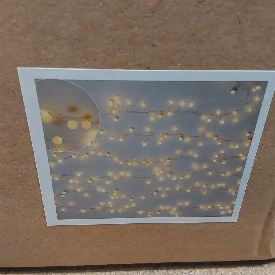 BOX OF APPROXIMATELY 12X BOXED 180 LED BERRY LIGHTS (1 BOX)