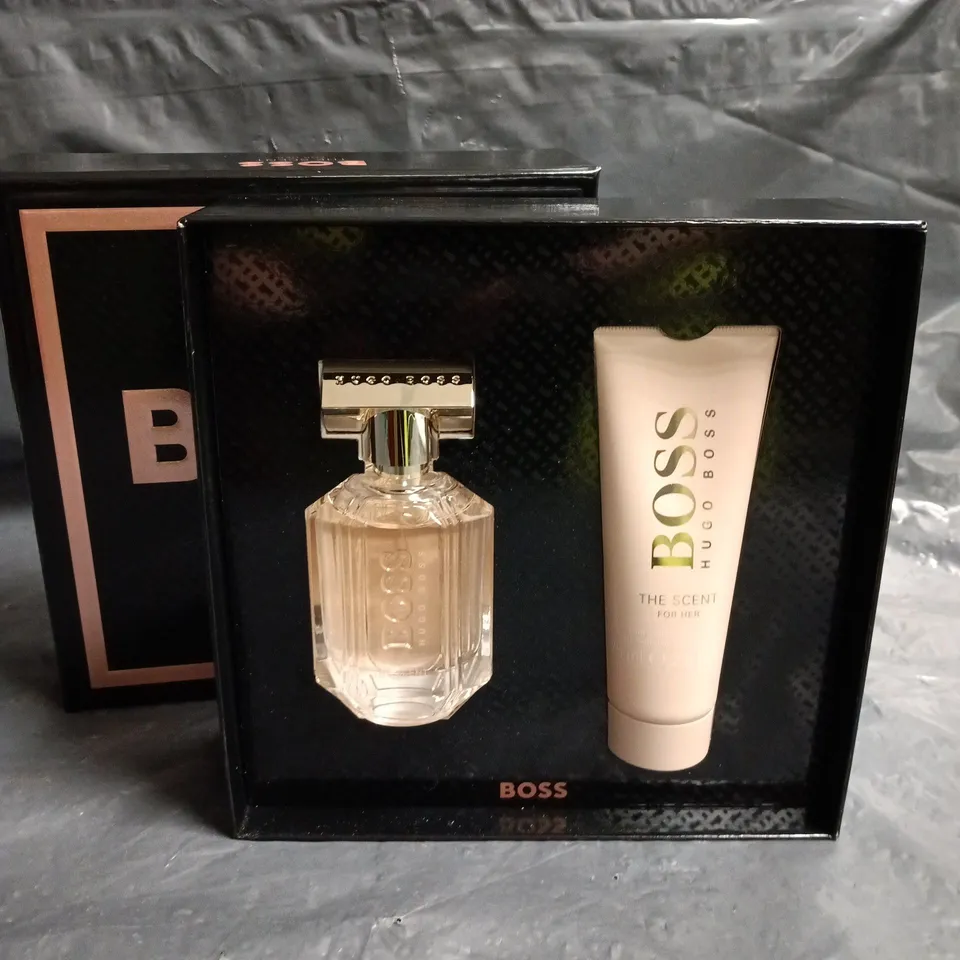 HUGO BOSS THE SCENT FOR HER GIFT SET – FRAGRANCE BOTTLE & BODY LOTION