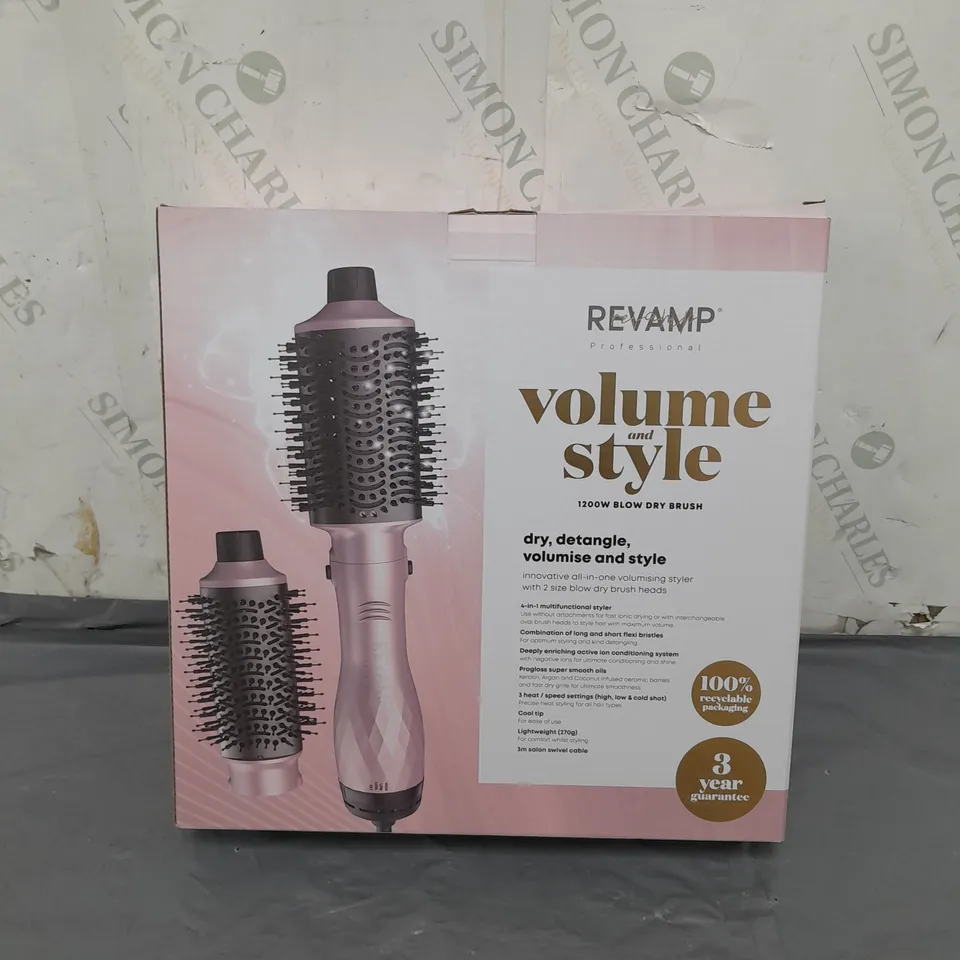 BOX OP 2 REVAMP PROFESSIONAL VOLUME AND STYLE 1200W BLOW DRY BRUSH INNOVATIVE ALL IN ONE VOLUMISONG STYLER 