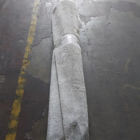 ROLL OF QUALITY ABINGDON STAINFREE AFFECTION CARPET - APPROXIMATELY 2.1 x 4m