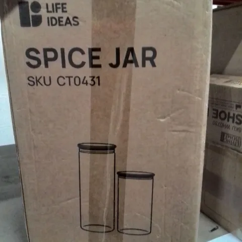 BOXED SPICE JARS
