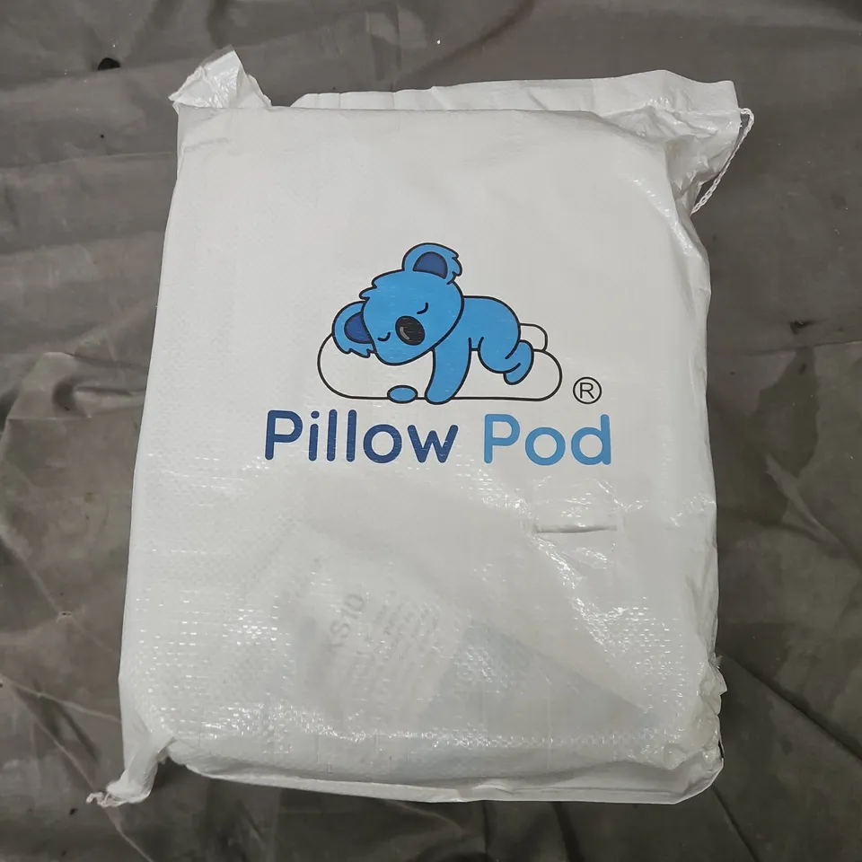 BAGGED PILLOW POD SUPPORT PILLOW IN WHITE