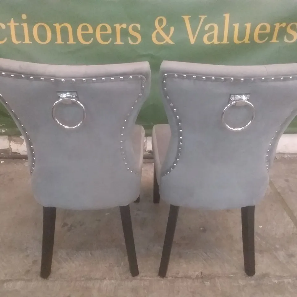 SET OF 2 NEW KENSINGTON GREY VELVET BUTTON BACK DINING CHAIR (BLACK LEG)