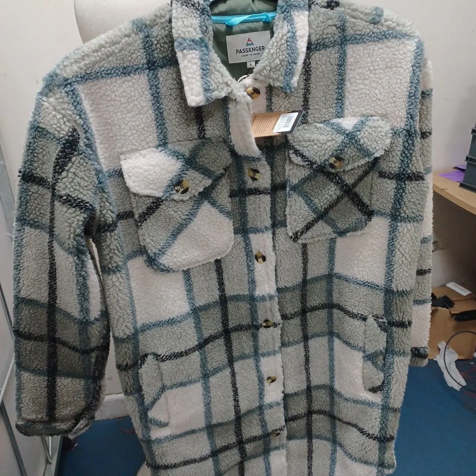 PASSENGER CLOUDY RECYCLED SHERPA LONGLINE FLEECE JACKET - SIZE SMALL