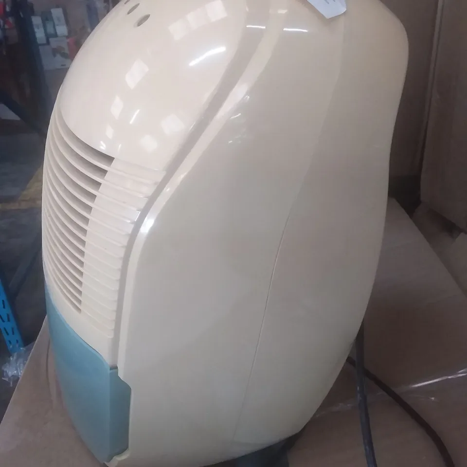 HOMEBASE PORTABLE HUMIDIFIER