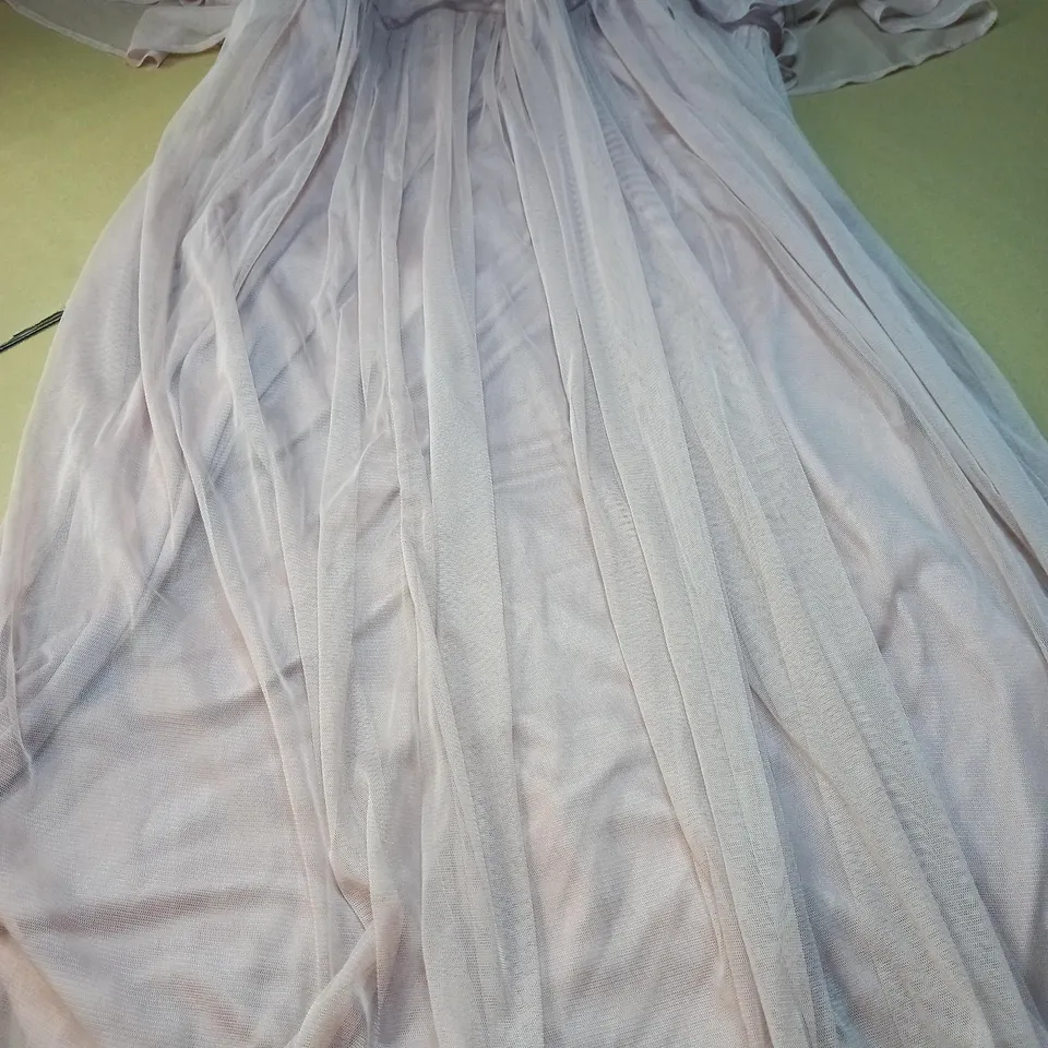 ANAYA DUSTY PINK PLUNGE EVENING GOWN - SIZE 22