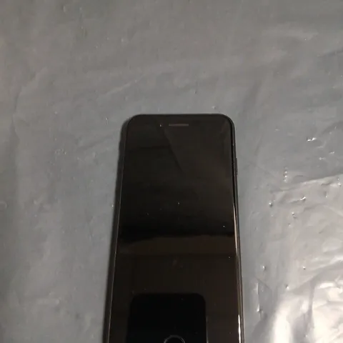 APPLE IPHONE SE – BLACK, WITH BOX 