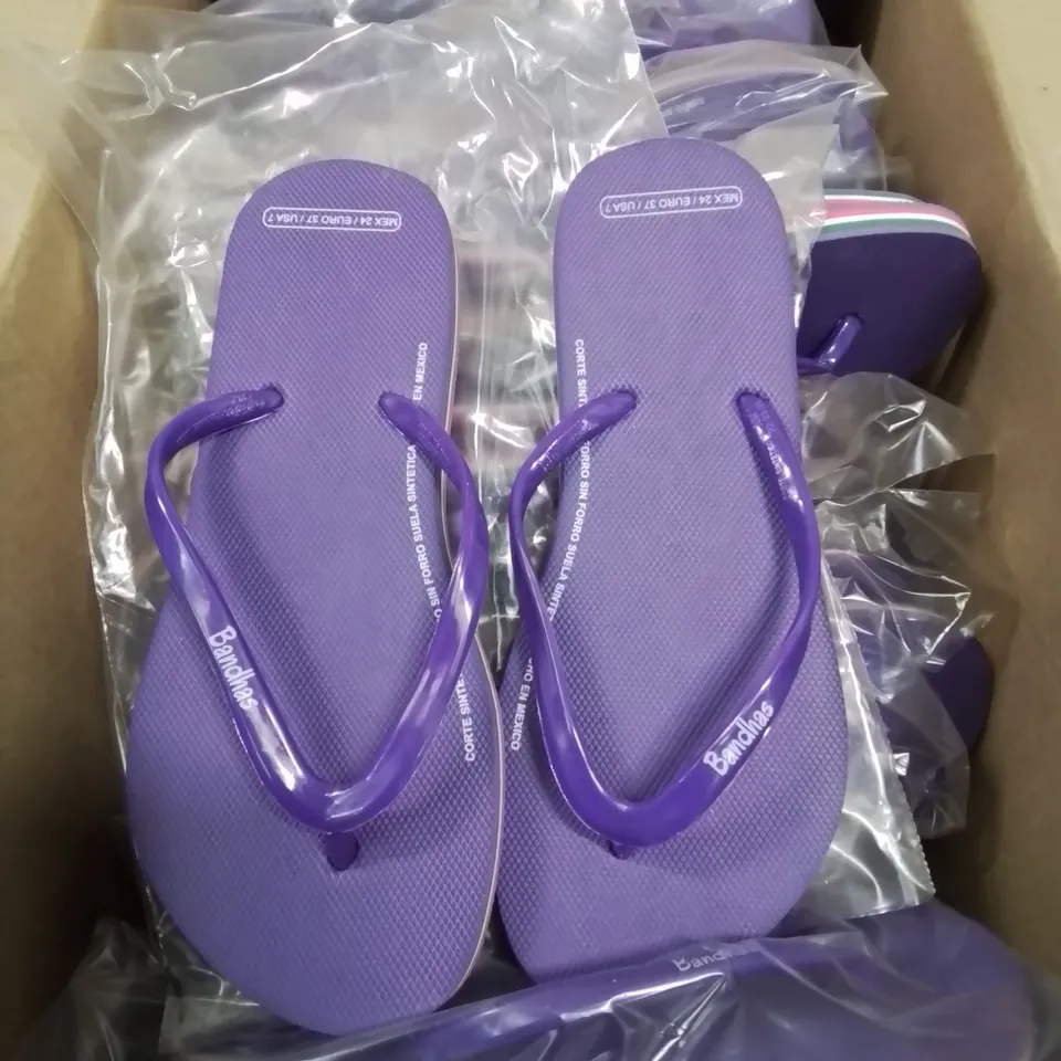 BOX CONTAINING 20 PAIRS OF MEXICO BANDHAS FLIPFLOP/SANDLES SIZE 5UK