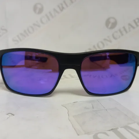OAKLEY STYLE TWOFACE SUNGLASSES