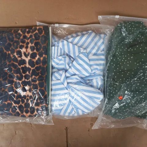 APPROXIMATELY 20 ASSORTED CLOTHING AND FASHION PRODUCTS IN VARIOUS STYLES AND SIZES - COLLECTION ONLY