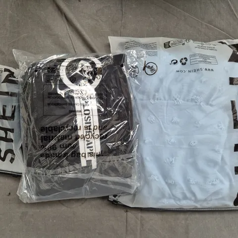 BOX OF APPROXIMATELY 20 ASSORTED CLOTHING AND FASHION ITEMS IN VARIOUS STYLES, SIZES, AND COLOURS - COLLECTION ONLY