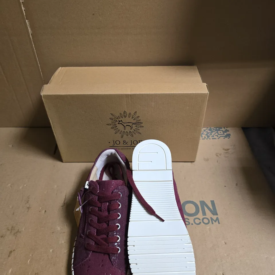 JO & JOE WOMEN'S SNEAKERS – MAROON SUEDE, WHITE SOLE - UK SIZE 6