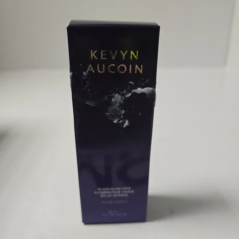 KEVYN AUCOIN GLASS GLOW FACE ILLUMINATOR – SOLAR QUARTZ