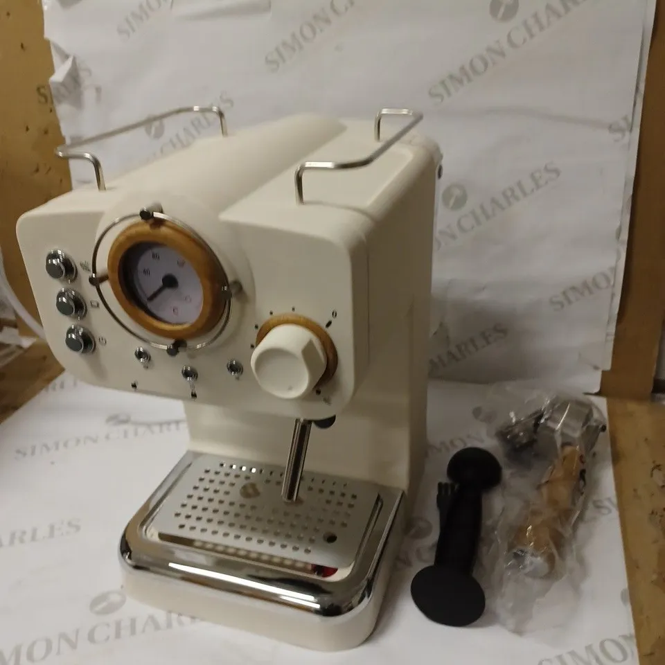 SWAN NORDIC ESPRESSO COFFEE MAKER - COTTON WHITE