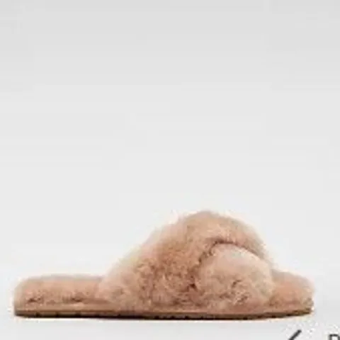 EMU MAYBERRY SLIPPER CAMEL SIZE 9