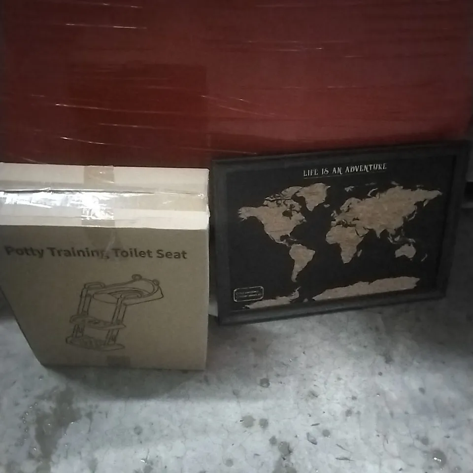 PALLET OF ASSORTED ITEMS INCLUDING - WORLD MAP, POTTY TRAINING TOILET SEAT