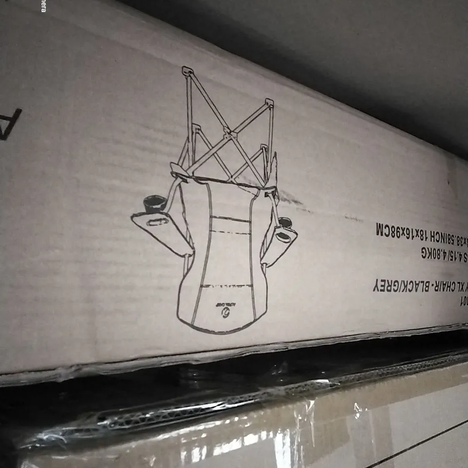PALLET OF ASSORTED HOUSEHOLD ITEMS TO INCLUDE DOUBLE FOLDING CHAIR, BOXED AIR COOLER, BEACH TENTS AND TV WALL MOUNT
