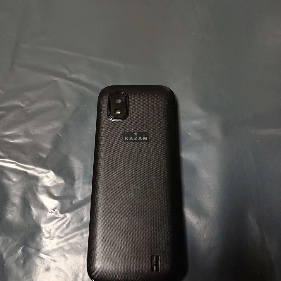 KAZAM MOBILE PHONE WITH KEYPAD – BLACK