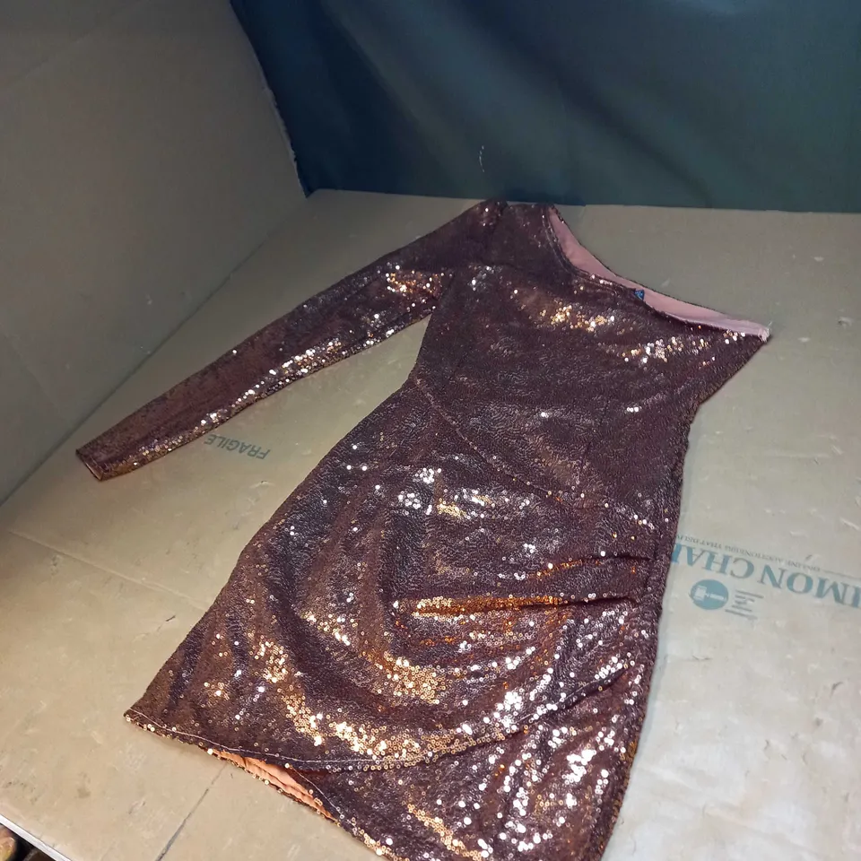 ONE SLEEVE SEQUIN DRESS SIZE 2XS