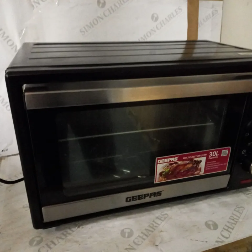 GEEPAS ELECTRIC OVEN