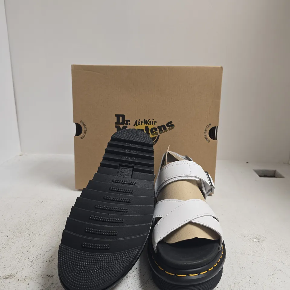 DR. MARTENS VOSS II WHITE HYDRO SANDALS – UK 6½ (EU 40)