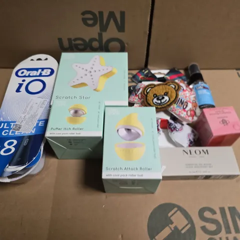 APPROXIMATELY 15 ASSORTED HEALTH & BEAUTY PRODUCTS TO INCLUDE ORABL B , NEOM AND COSI CARE