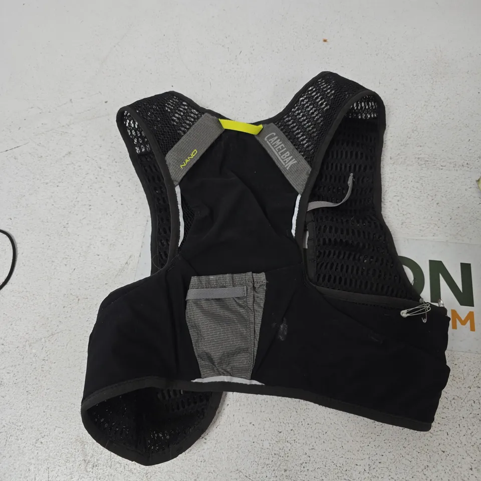 CAMELBAK HYDRATION VEST – BLACK, SIZE L