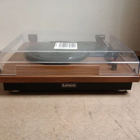 LENCO TURNTABLE WITH SPEAKERS